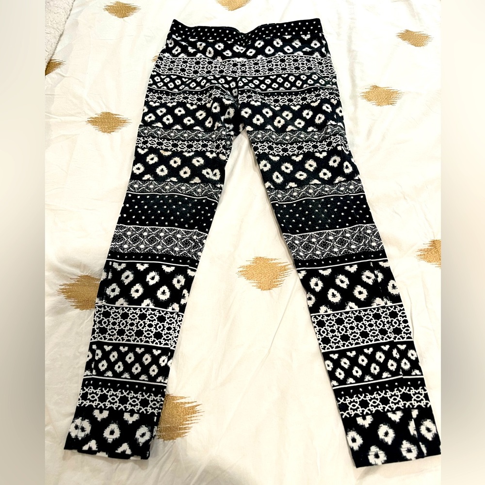 Express leggings - NWOT! 🖤🤍🖤